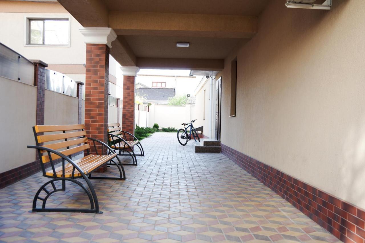 Chiernomorskie Apartamenty Odessa Dış mekan fotoğraf